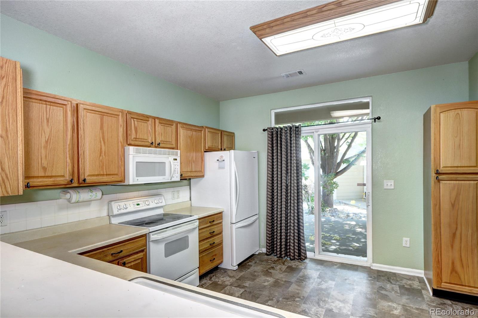 MLS Image #12 for 10316  adams place,thornton, Colorado