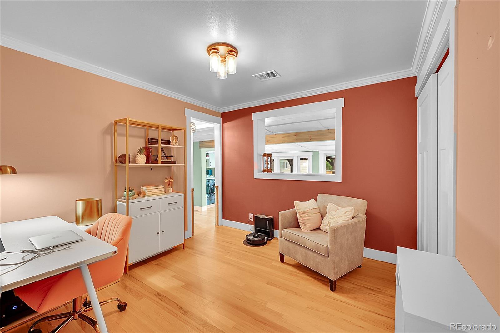 MLS Image #10 for 6015 s milwaukee way,centennial, Colorado