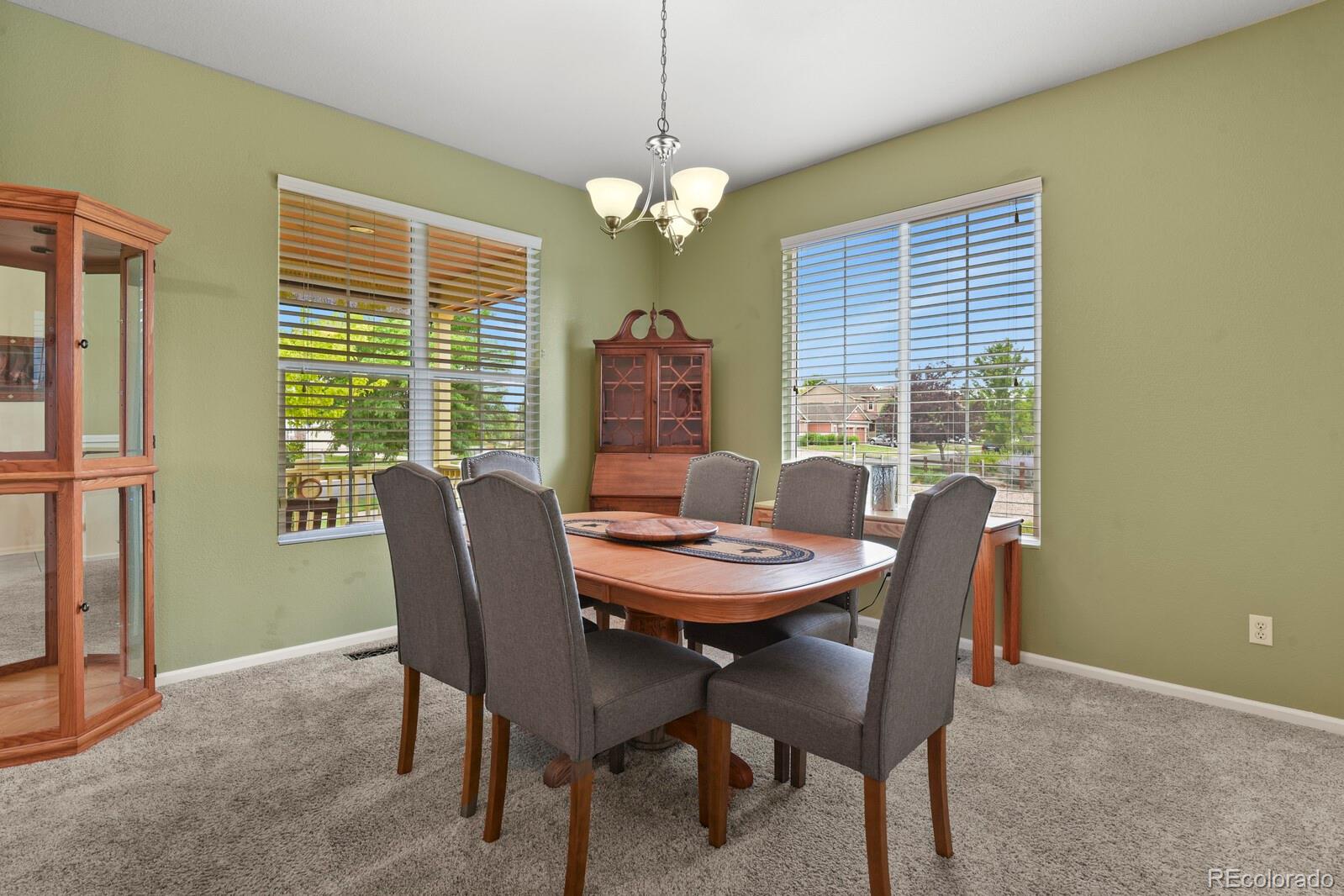MLS Image #3 for 514 n flat rock street,aurora, Colorado