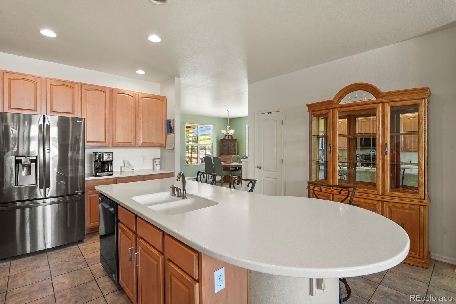 MLS Image #4 for 514 n flat rock street,aurora, Colorado