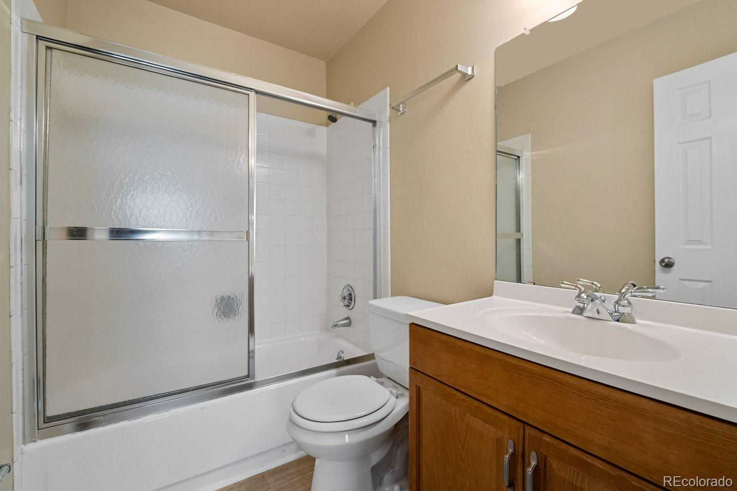 MLS Image #12 for 1195 s oneida street,denver, Colorado