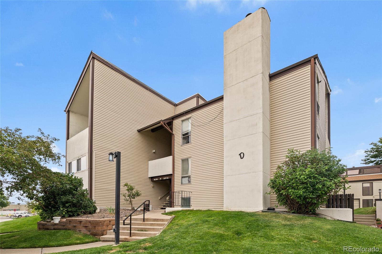 MLS Image #29 for 14934 e hampden circle,aurora, Colorado