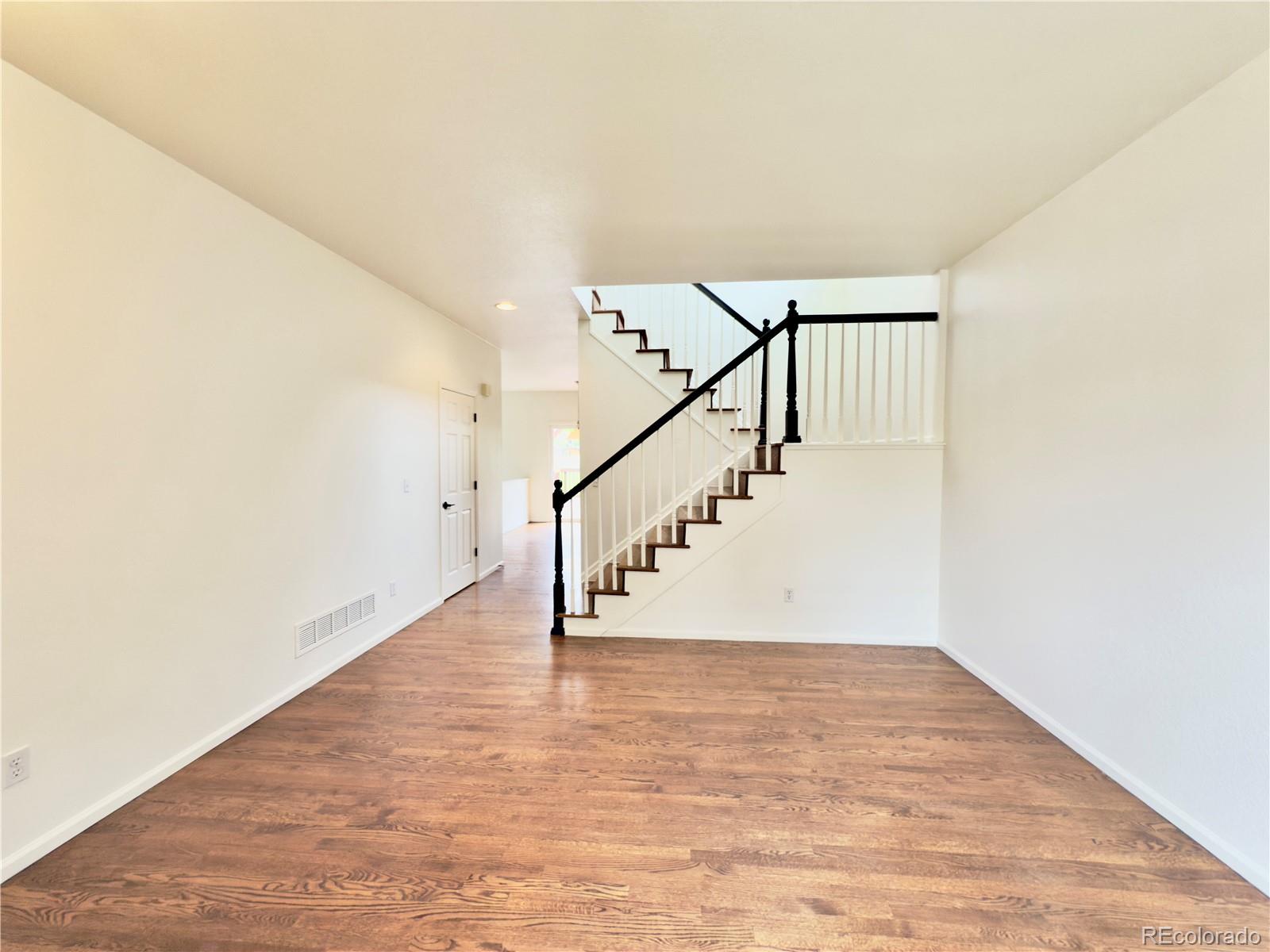 MLS Image #11 for 10337  hunterwood way,highlands ranch, Colorado