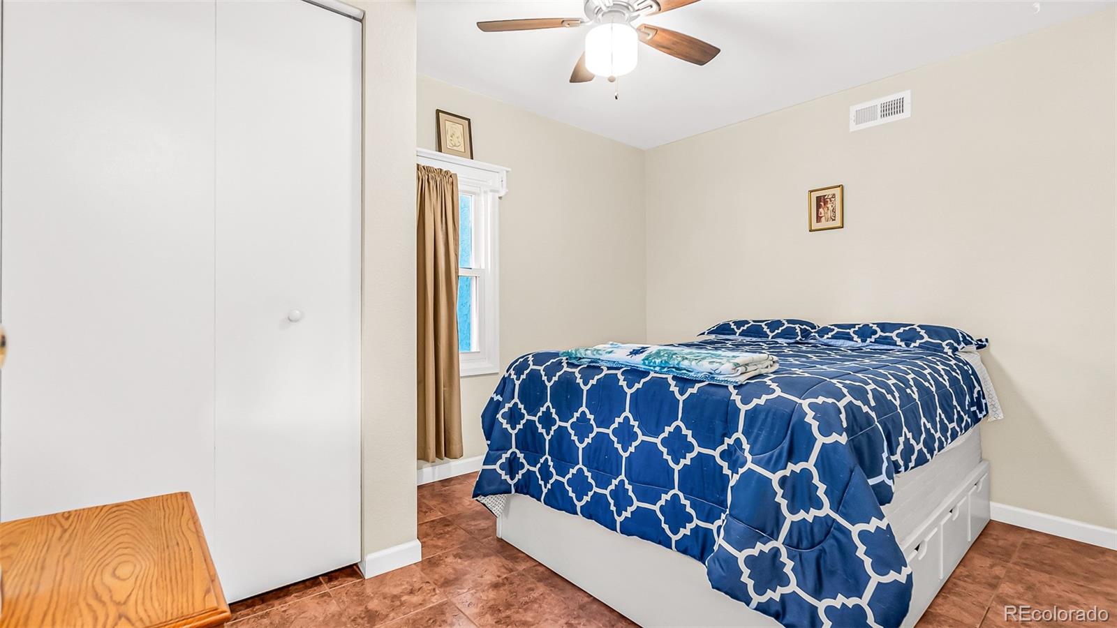 MLS Image #7 for 581  bent avenue,akron, Colorado