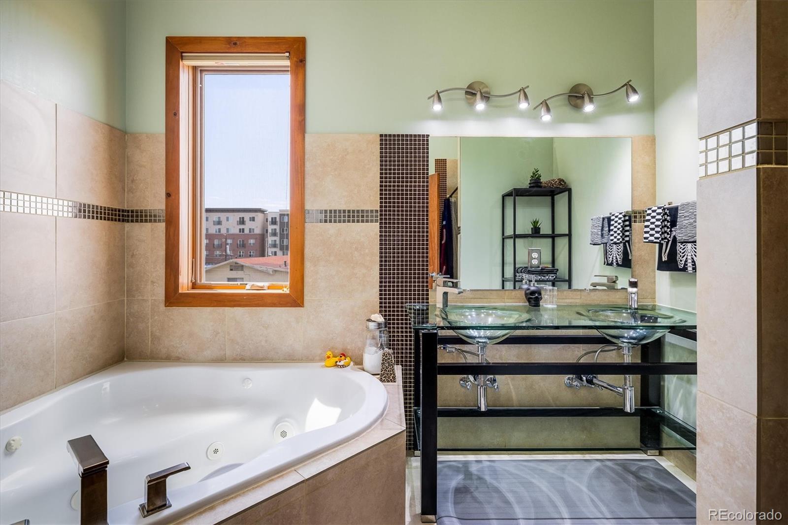 MLS Image #8 for 1544  zenobia street,denver, Colorado