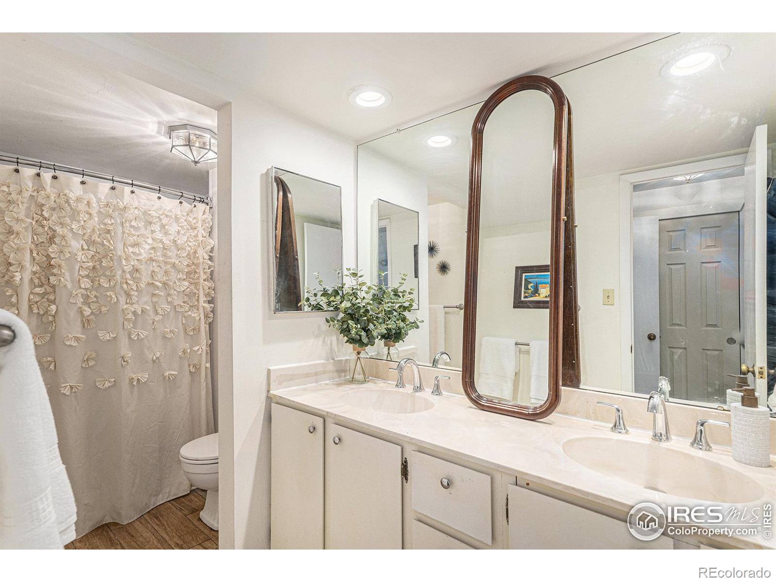 MLS Image #13 for 7250  eastmoor drive,denver, Colorado