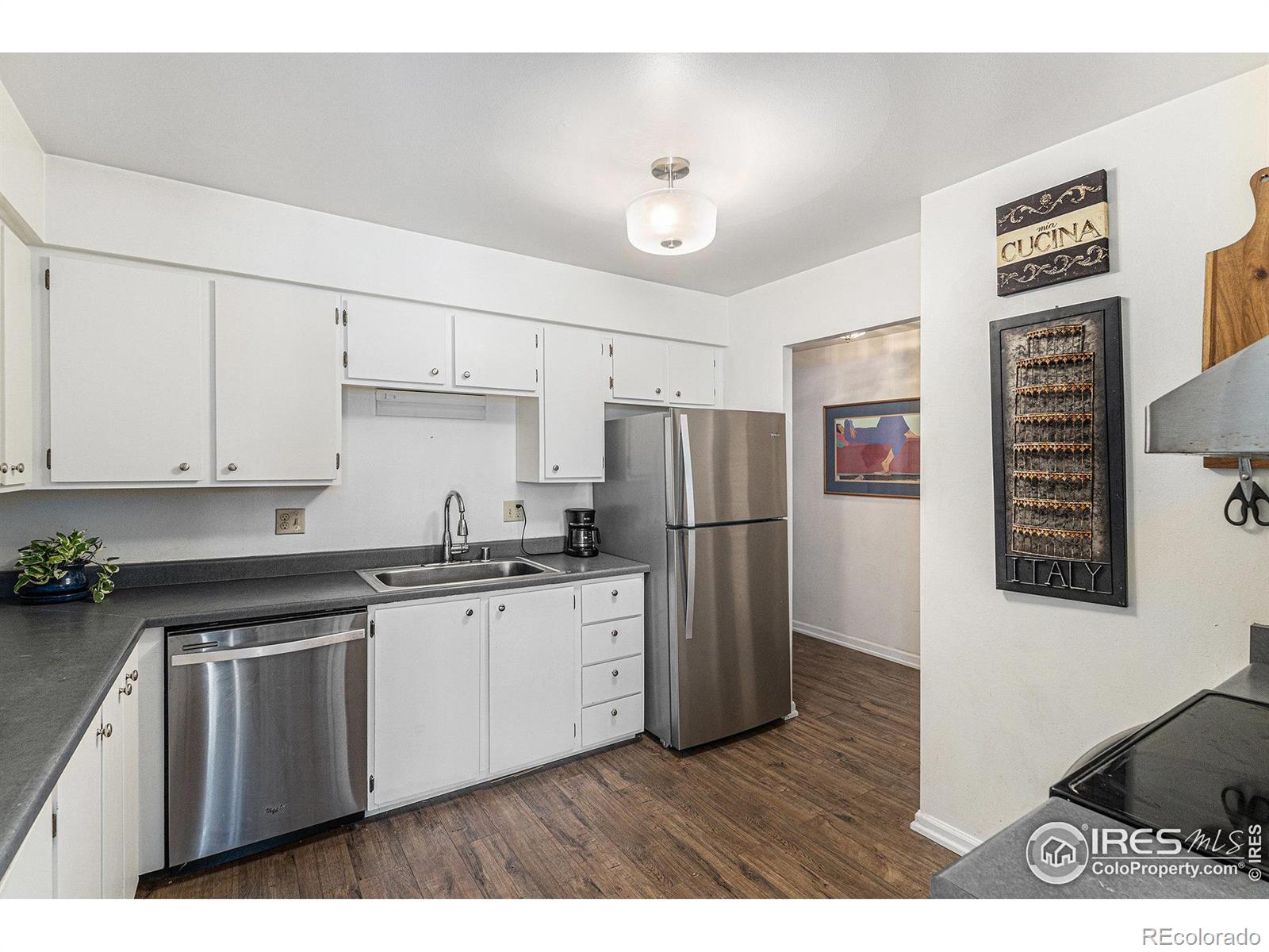 MLS Image #6 for 7250  eastmoor drive,denver, Colorado