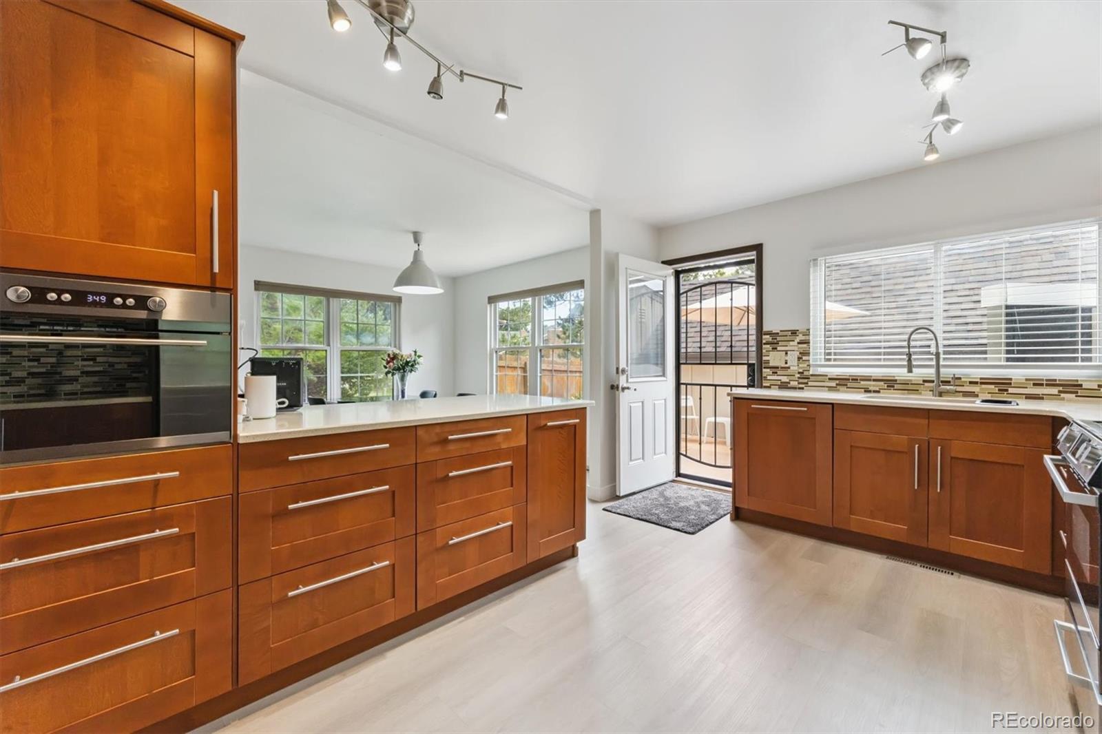 MLS Image #14 for 8189 e phillips circle,centennial, Colorado