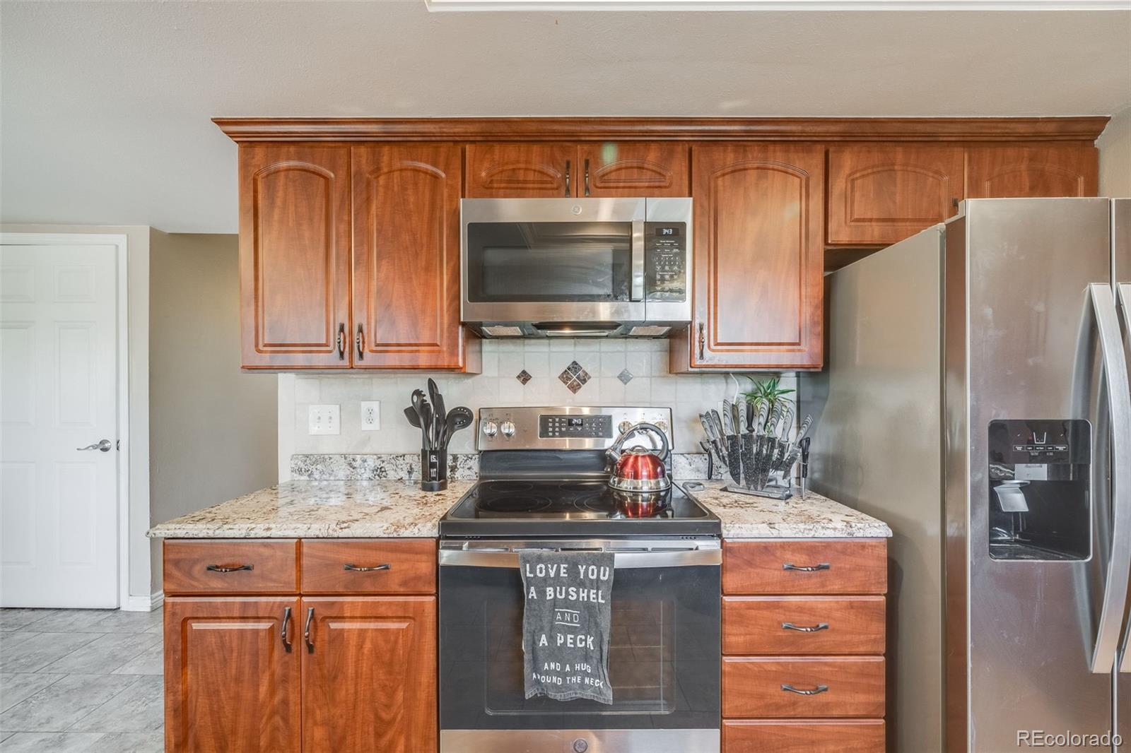 MLS Image #11 for 9926 w nova place,littleton, Colorado