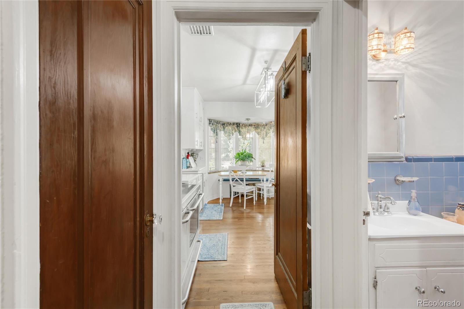 MLS Image #19 for 1475  monaco parkway,denver, Colorado