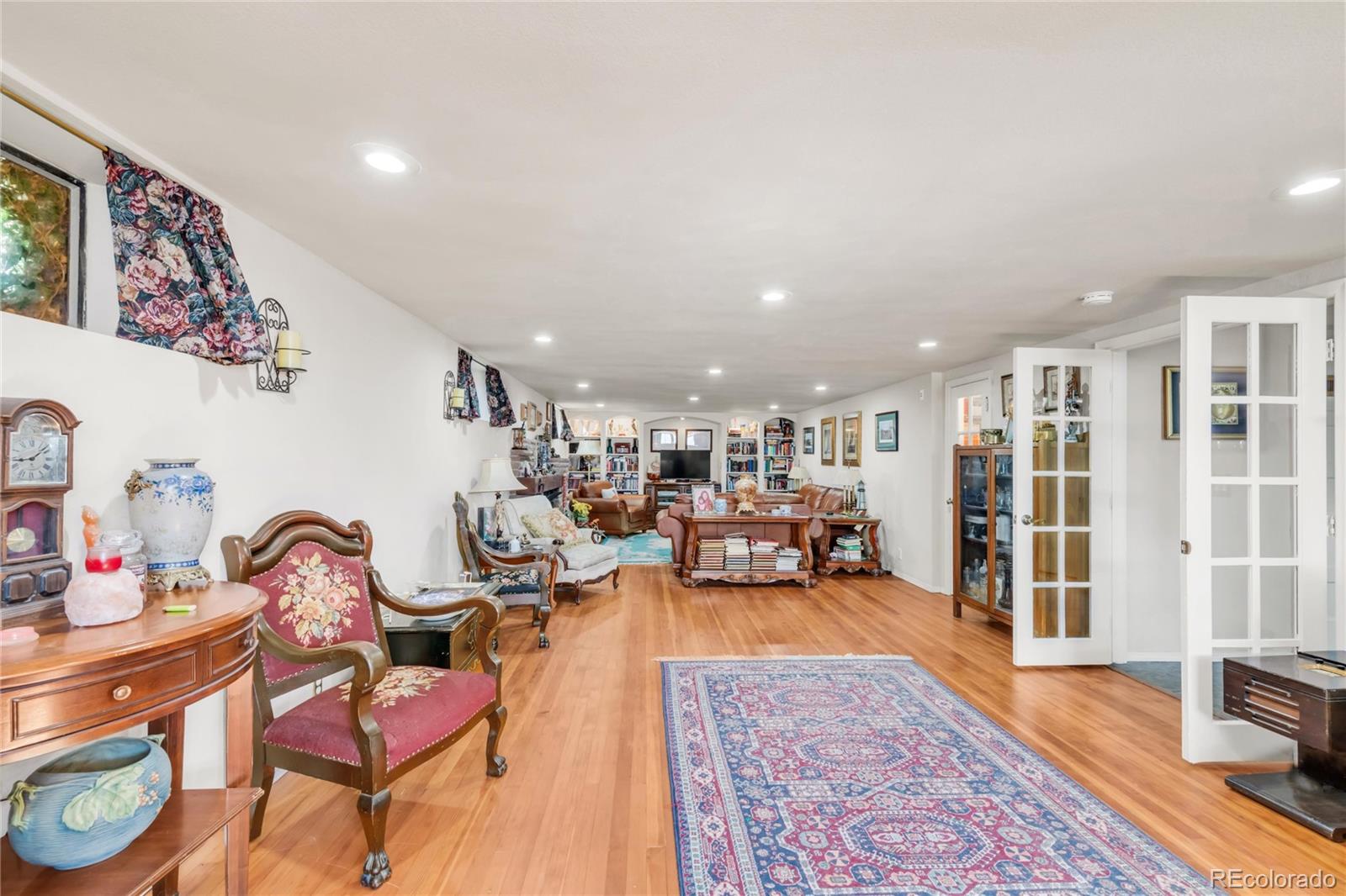 MLS Image #28 for 1475  monaco parkway,denver, Colorado
