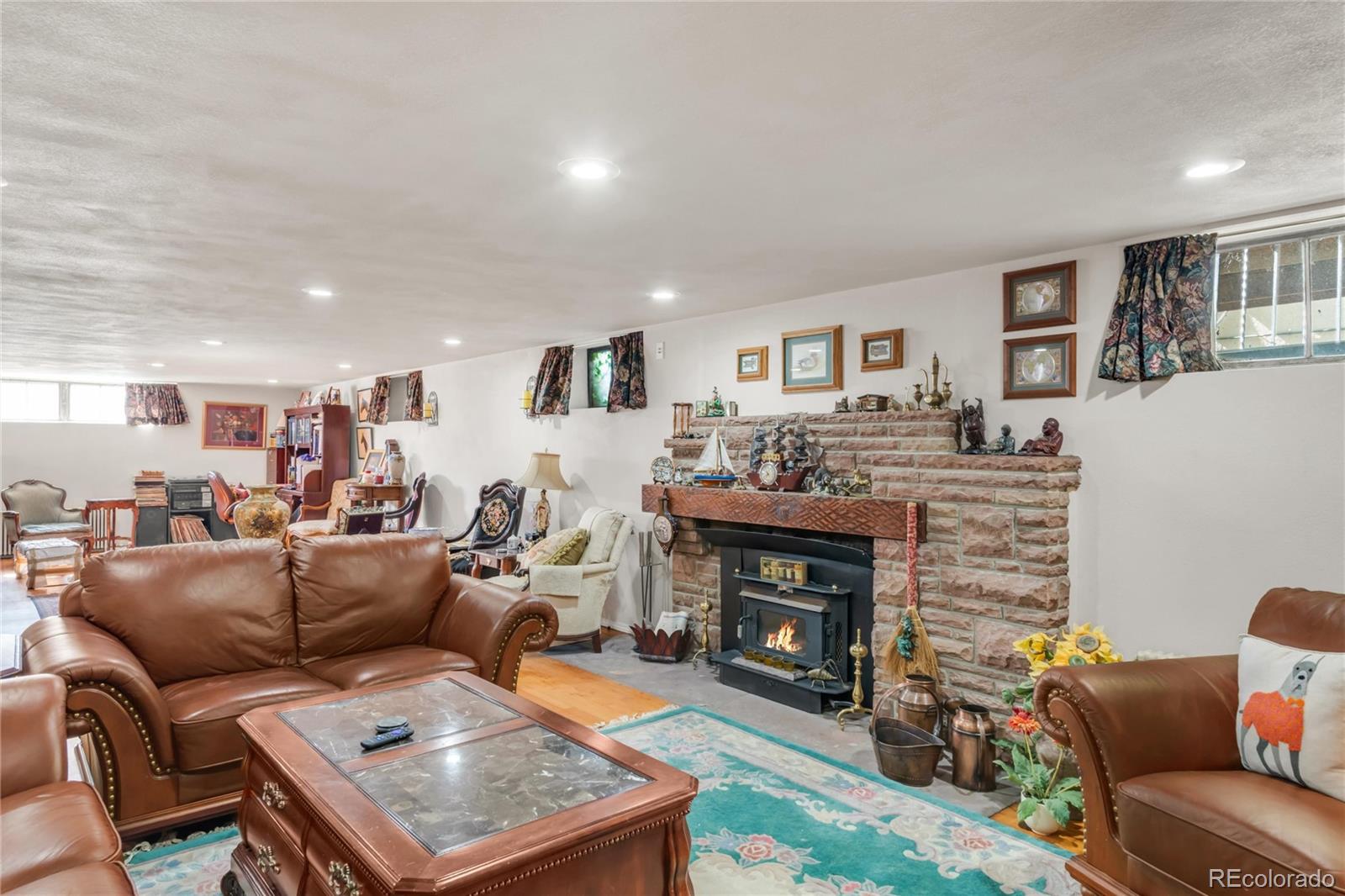 MLS Image #31 for 1475  monaco parkway,denver, Colorado