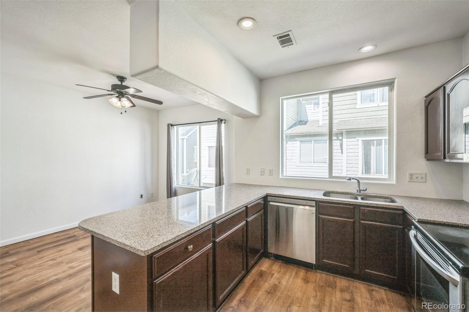 MLS Image #3 for 11250  florence street,commerce city, Colorado
