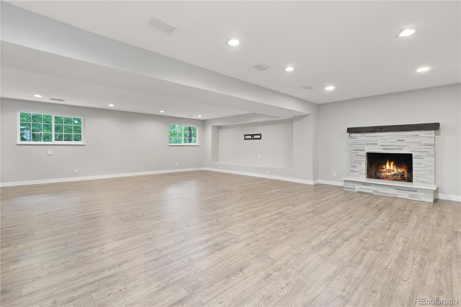 MLS Image #12 for 6451 s hoyt street,littleton, Colorado