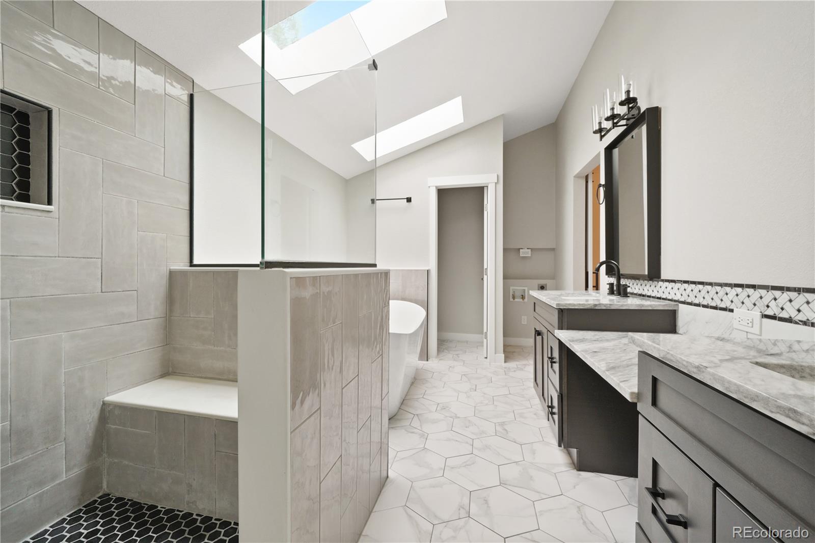 MLS Image #16 for 6451 s hoyt street,littleton, Colorado