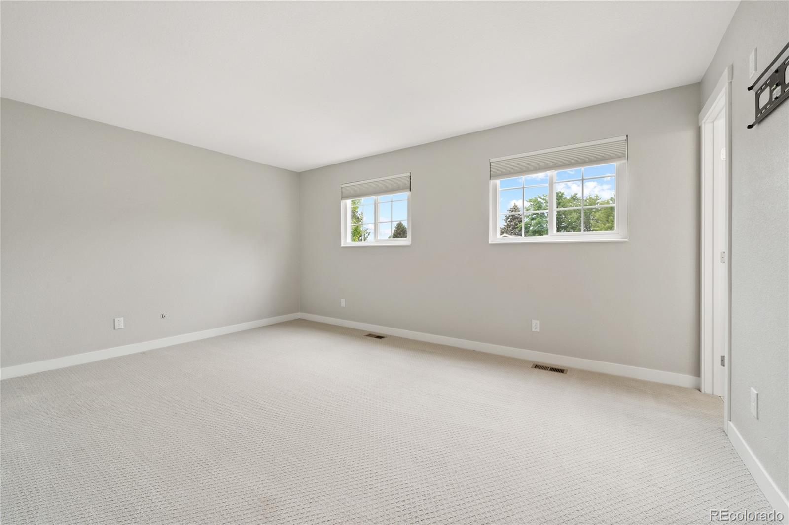 MLS Image #22 for 6451 s hoyt street,littleton, Colorado