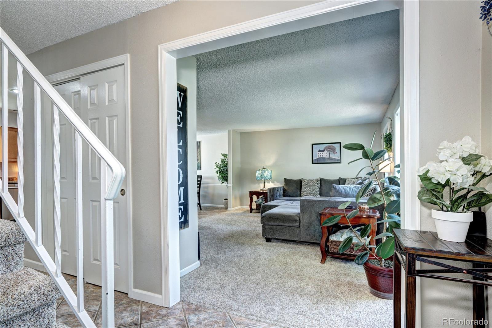 MLS Image #3 for 2424 s elkhart street,aurora, Colorado