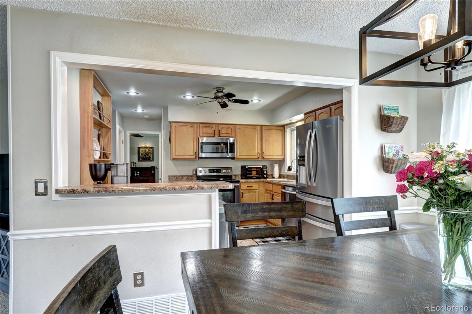 MLS Image #9 for 2424 s elkhart street,aurora, Colorado