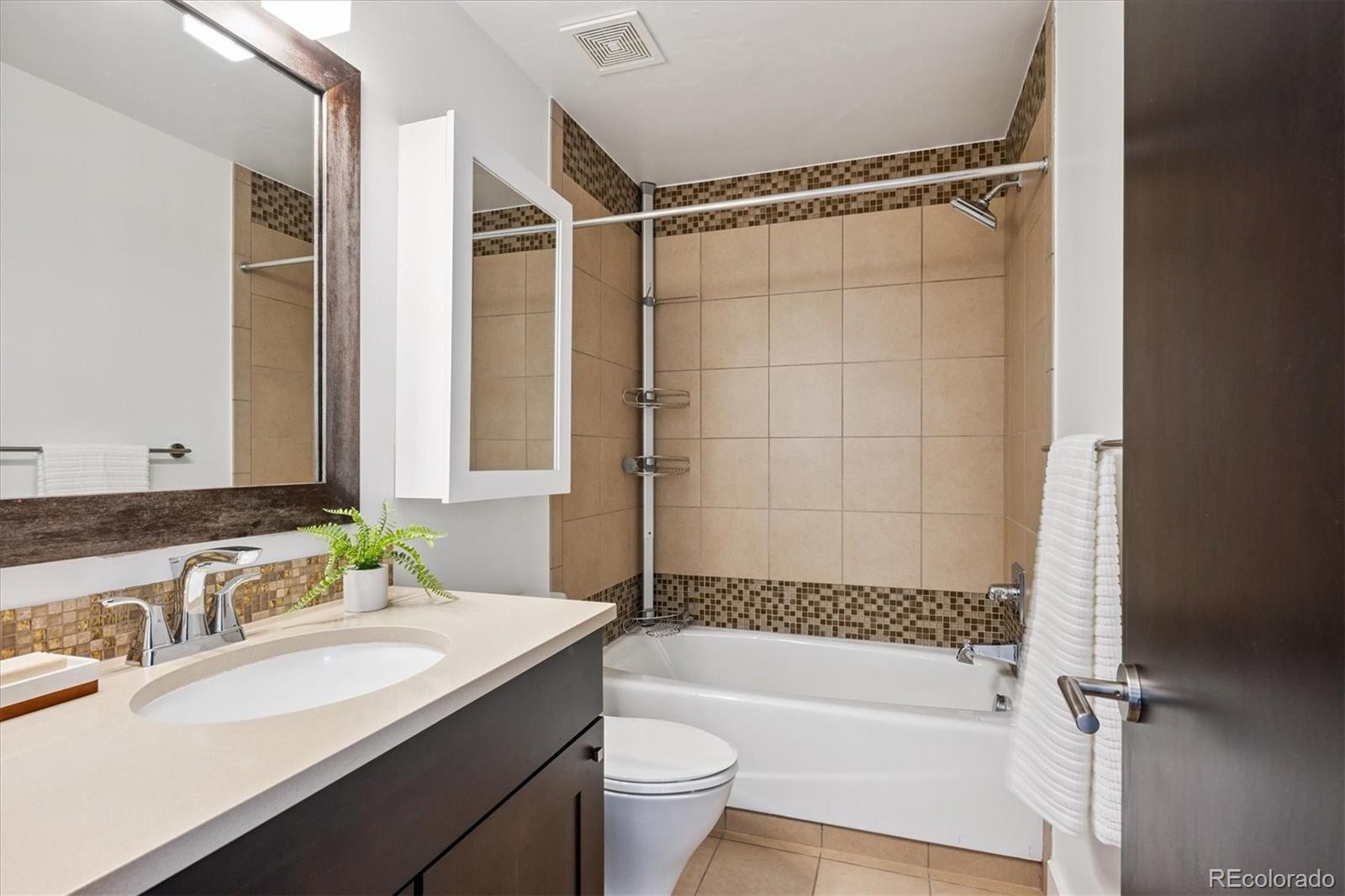 MLS Image #35 for 370  garfield street,denver, Colorado