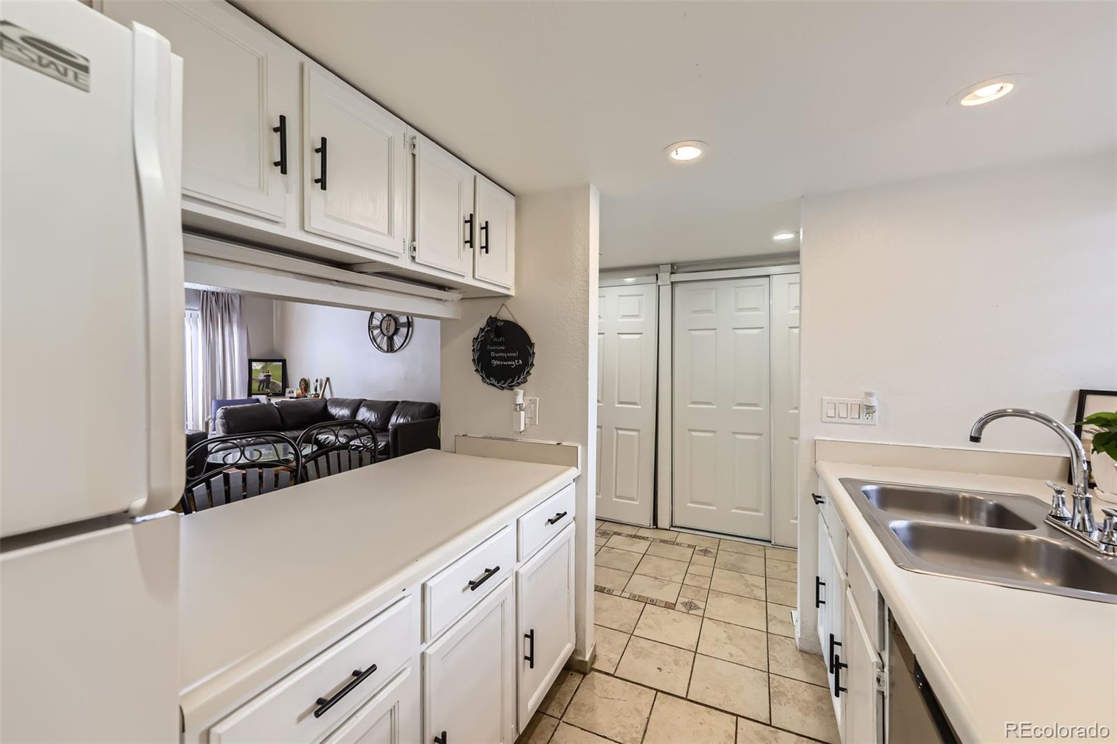 MLS Image #3 for 2469  devonshire court,denver, Colorado