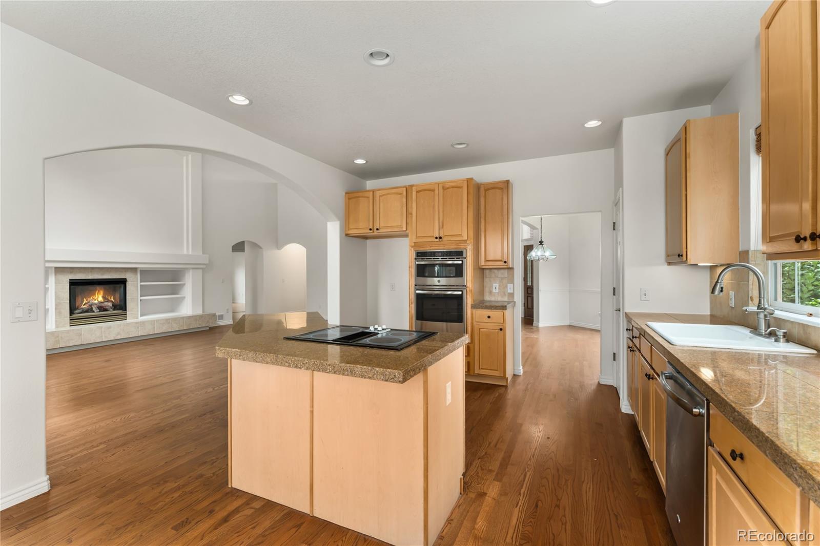 MLS Image #9 for 14890 e maplewood drive,centennial, Colorado