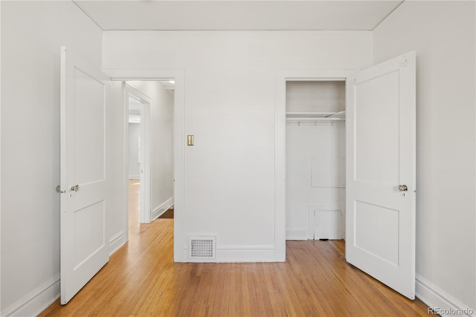 MLS Image #16 for 1705 & 1709 s ogden street,denver, Colorado