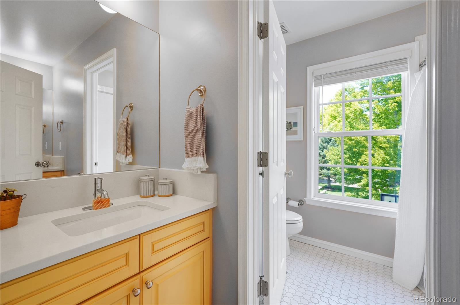 MLS Image #27 for 8745 e 23rd avenue,denver, Colorado
