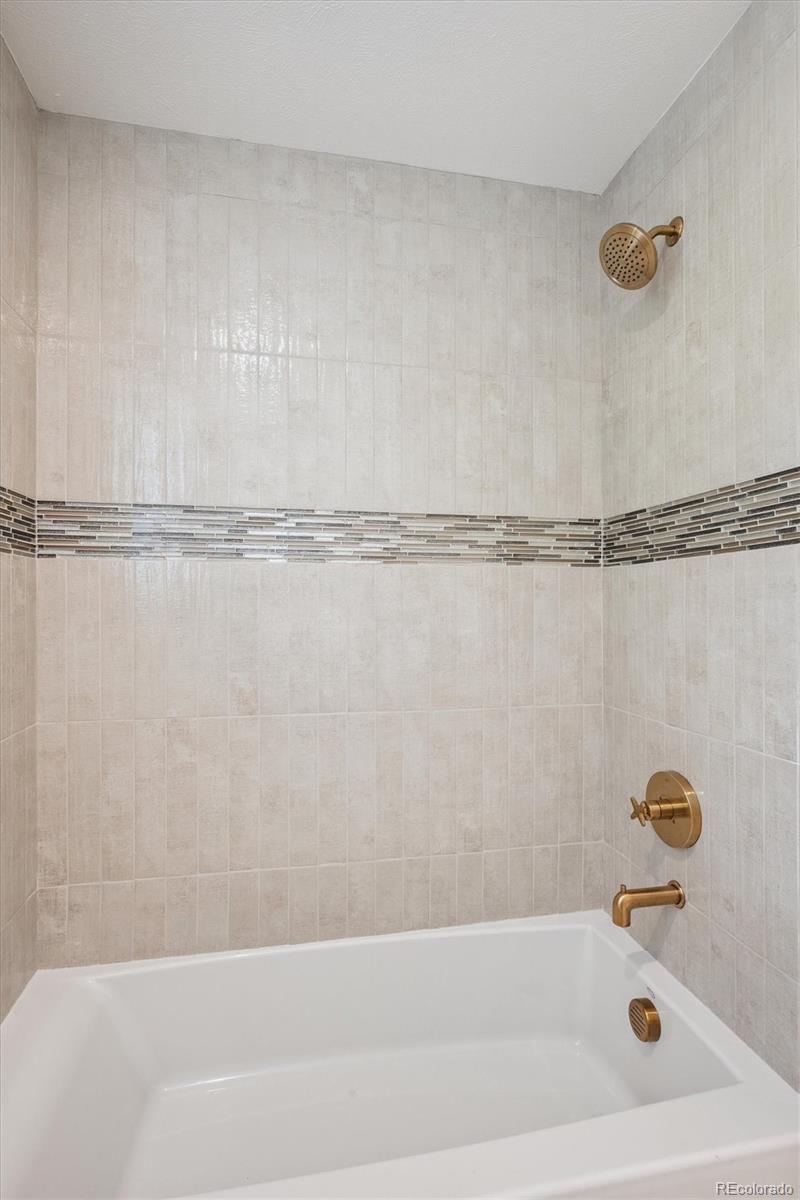 MLS Image #35 for 3926 s magnolia way,denver, Colorado