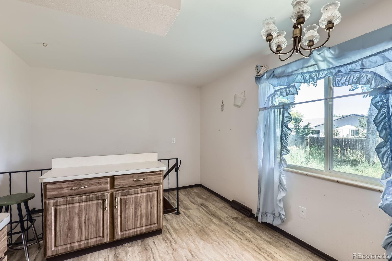MLS Image #5 for 1168  nucla street,aurora, Colorado