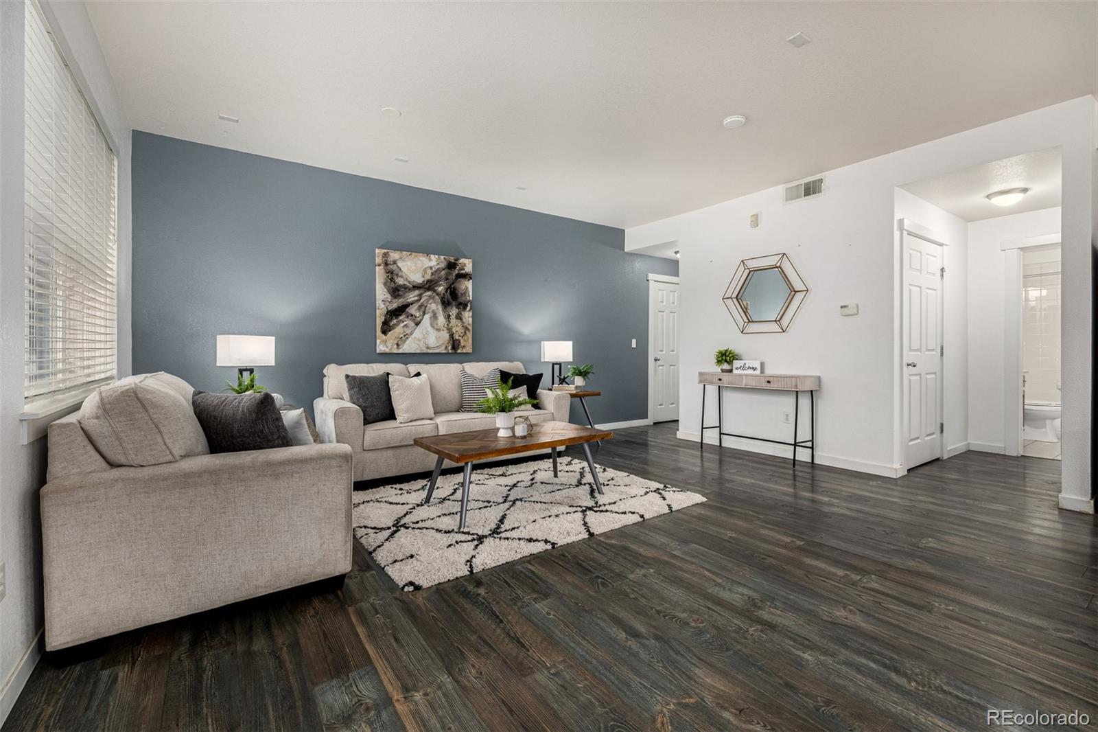 MLS Image #10 for 9833 e 26th avenue,denver, Colorado