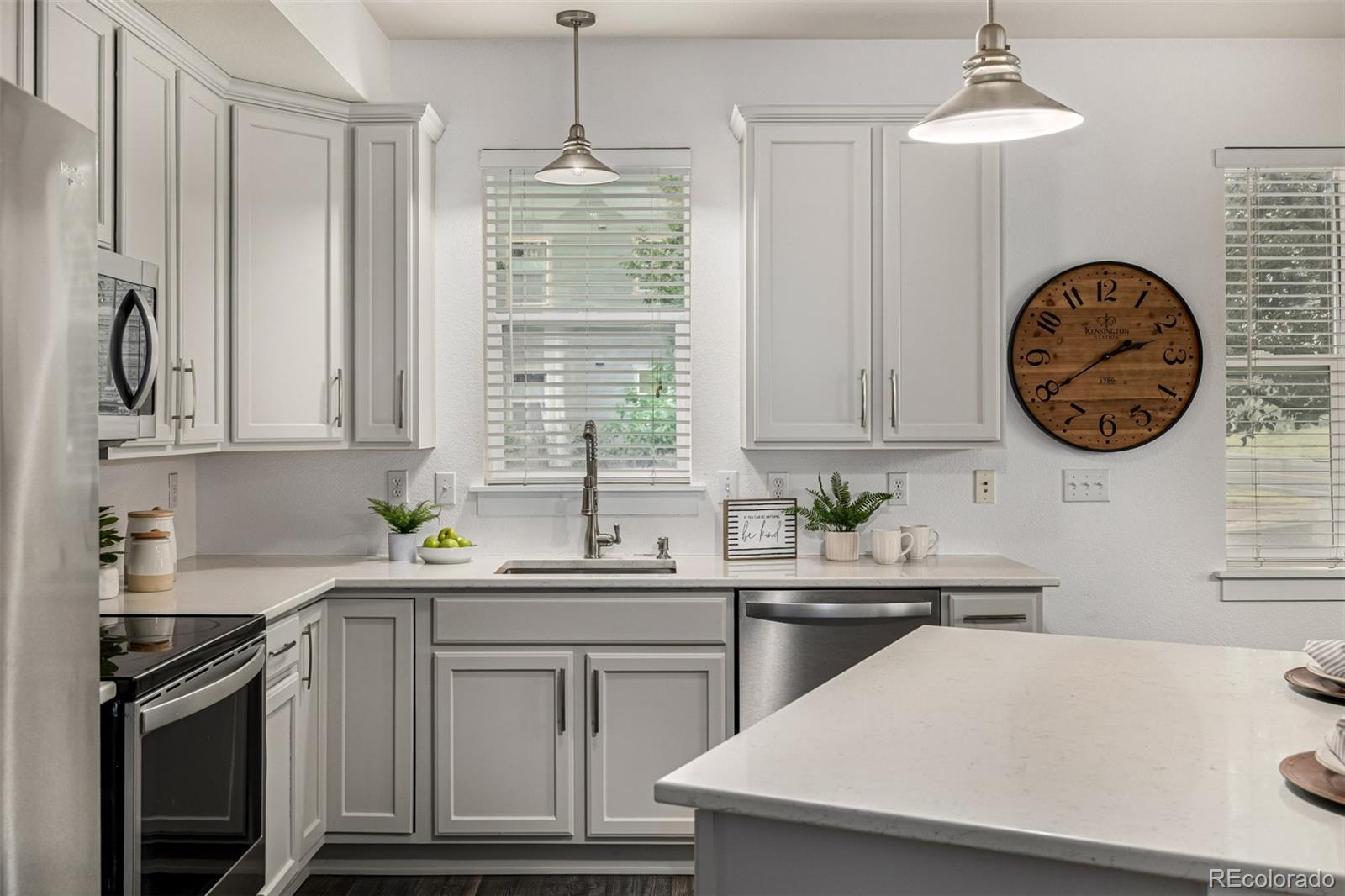 MLS Image #22 for 9833 e 26th avenue,denver, Colorado