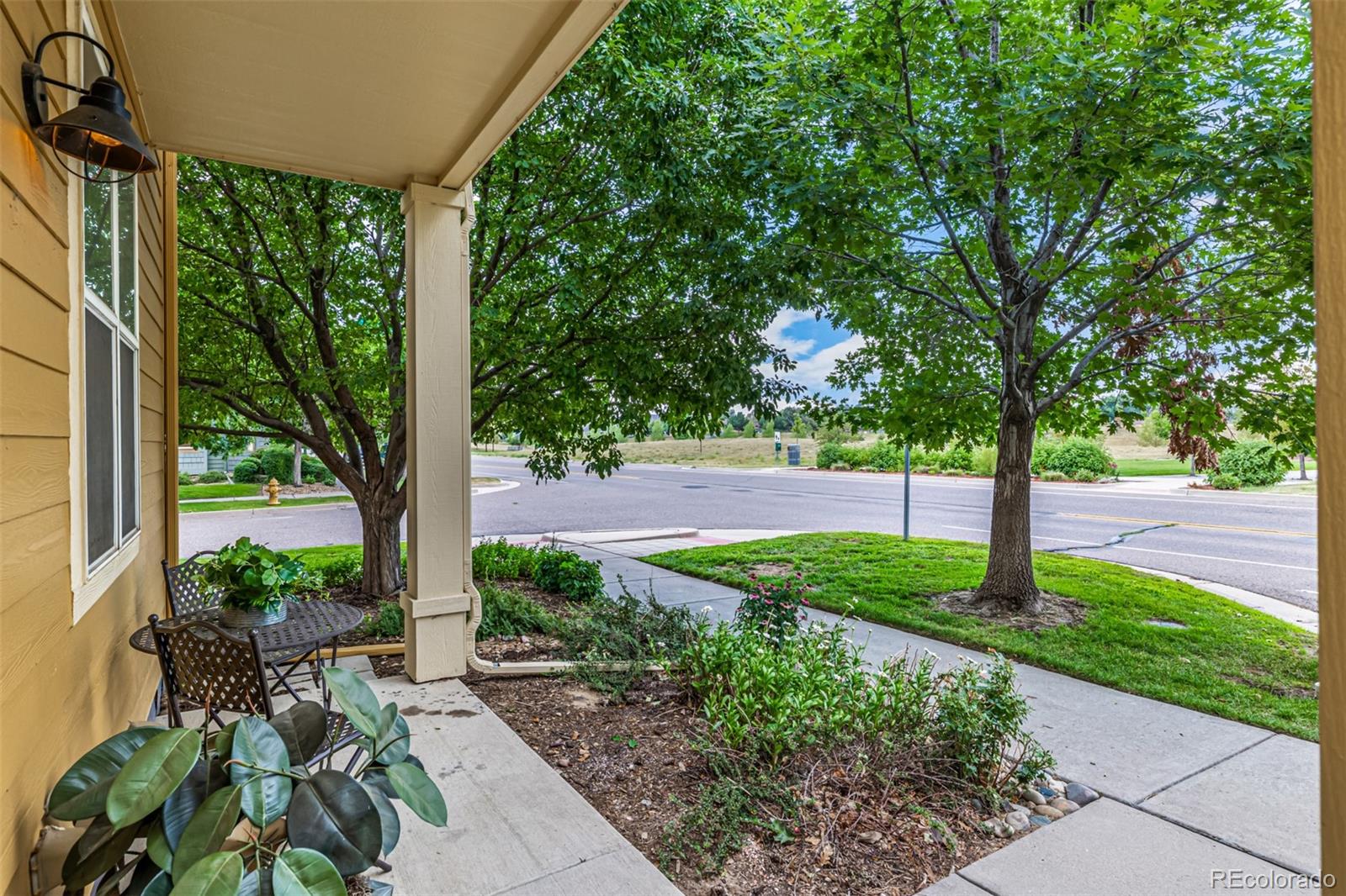 MLS Image #7 for 9833 e 26th avenue,denver, Colorado