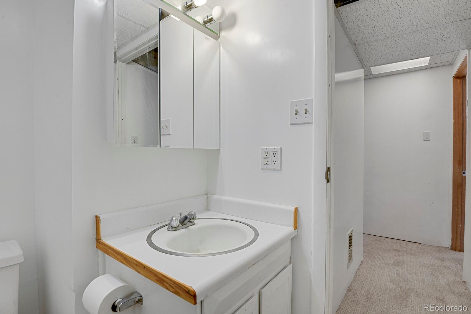 MLS Image #28 for 13276 w warren circle,lakewood, Colorado
