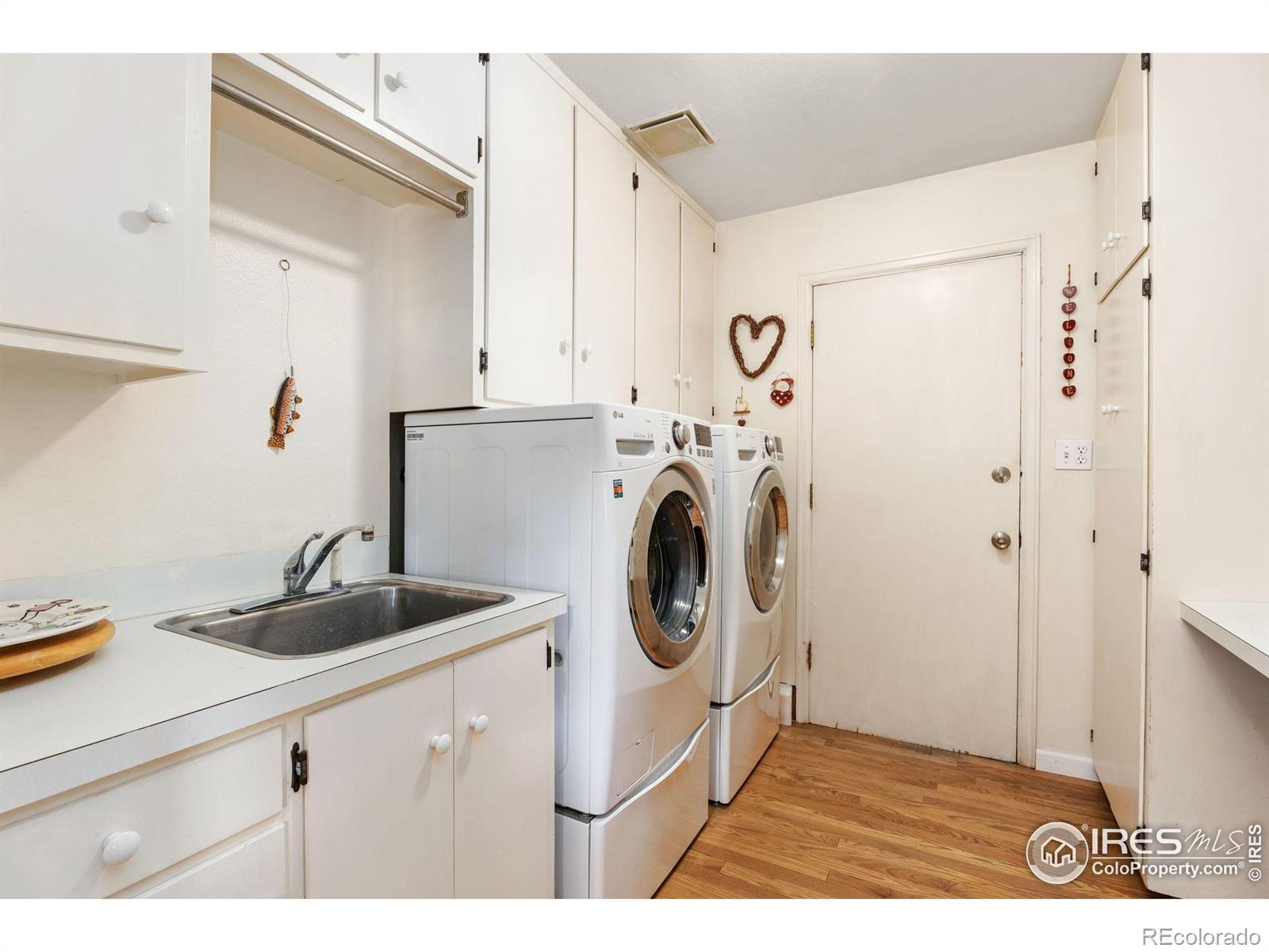 MLS Image #23 for 2913  shore road,fort collins, Colorado