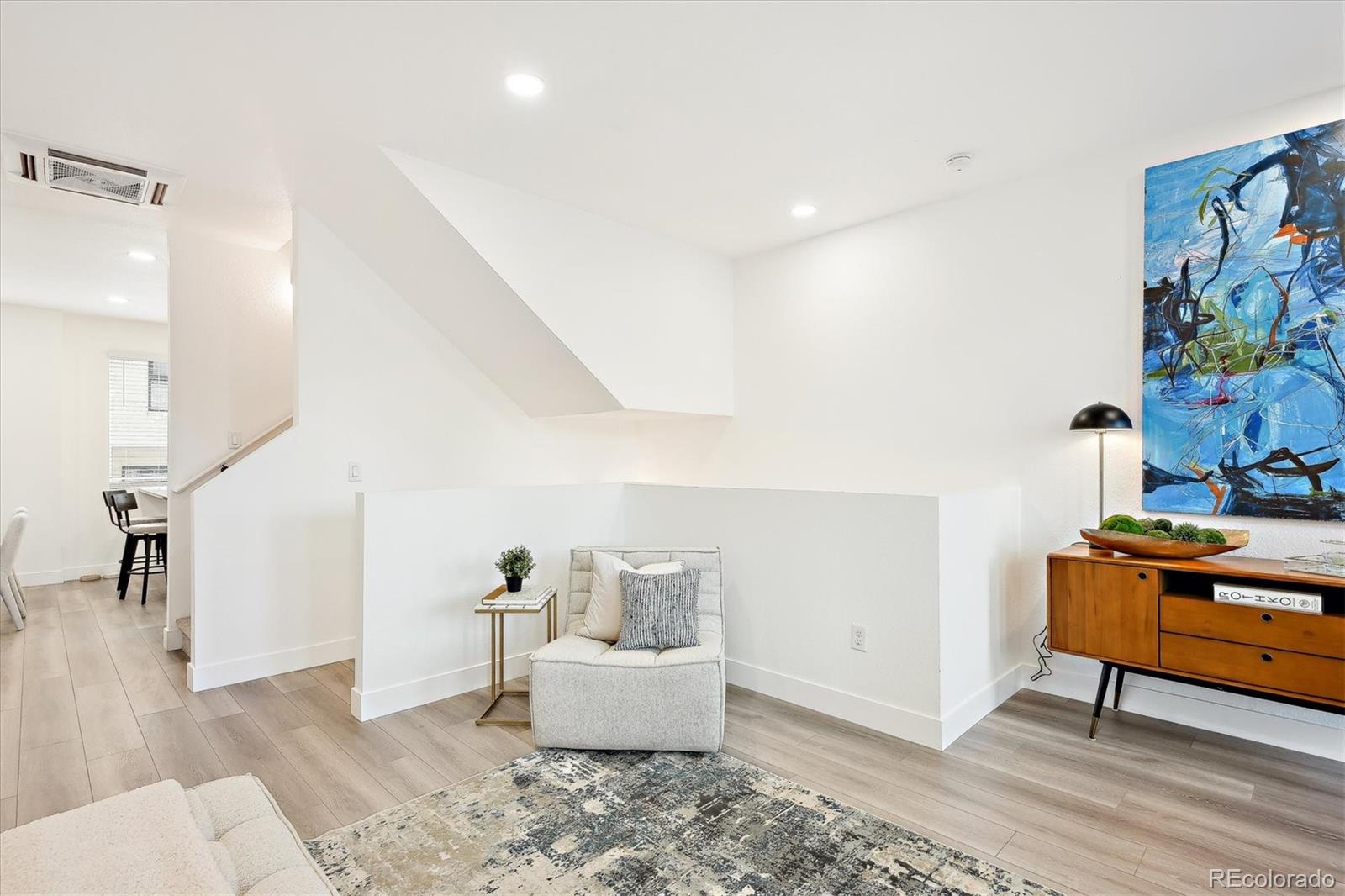 MLS Image #9 for 5128 w 26th avenue 207,denver, Colorado
