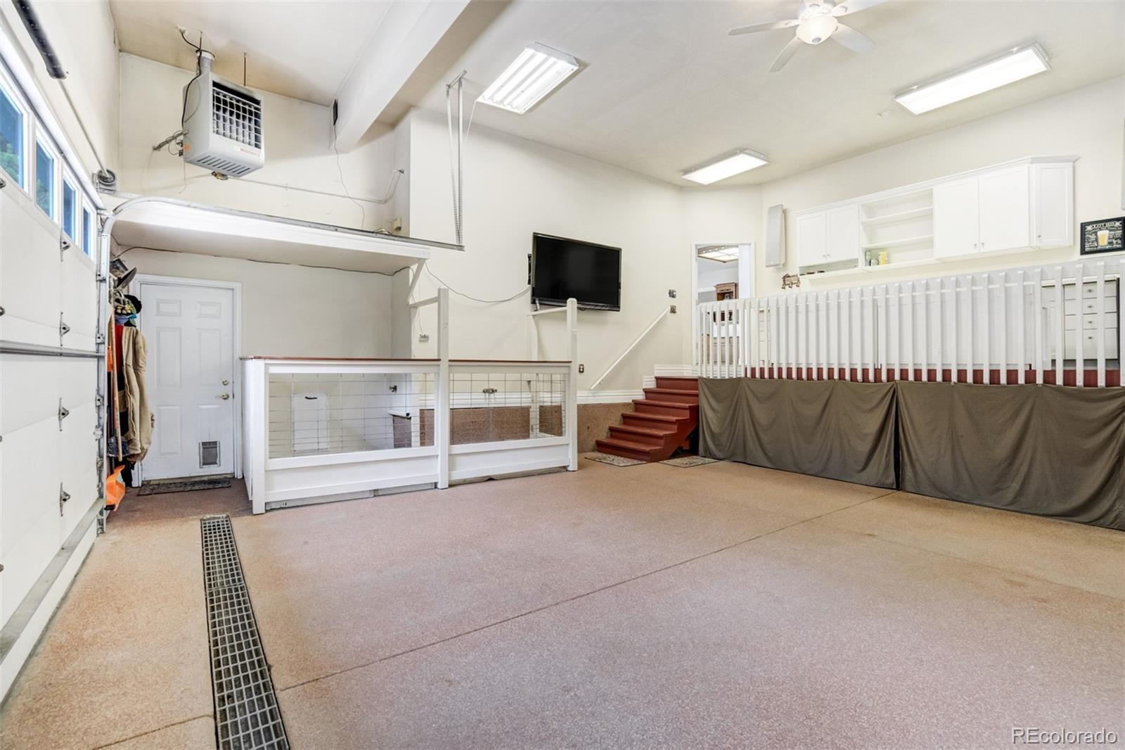 MLS Image #38 for 20252  elk creek drive,colorado springs, Colorado