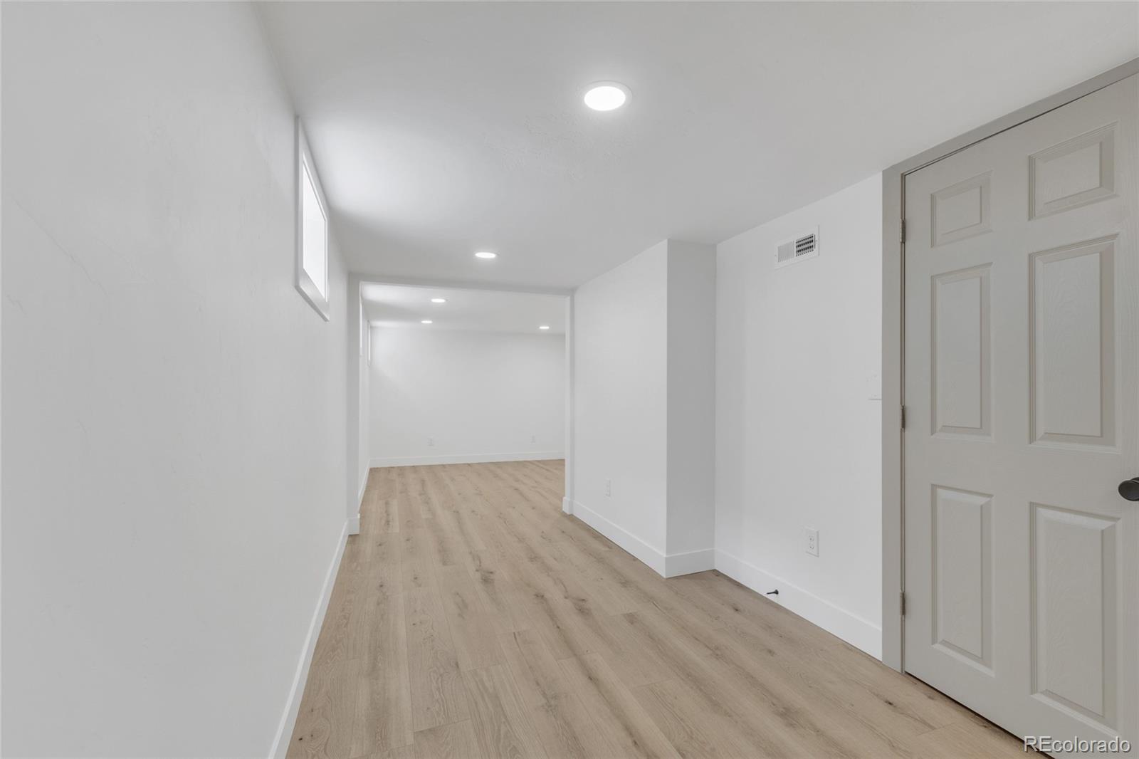 MLS Image #24 for 1462  hudson street,denver, Colorado