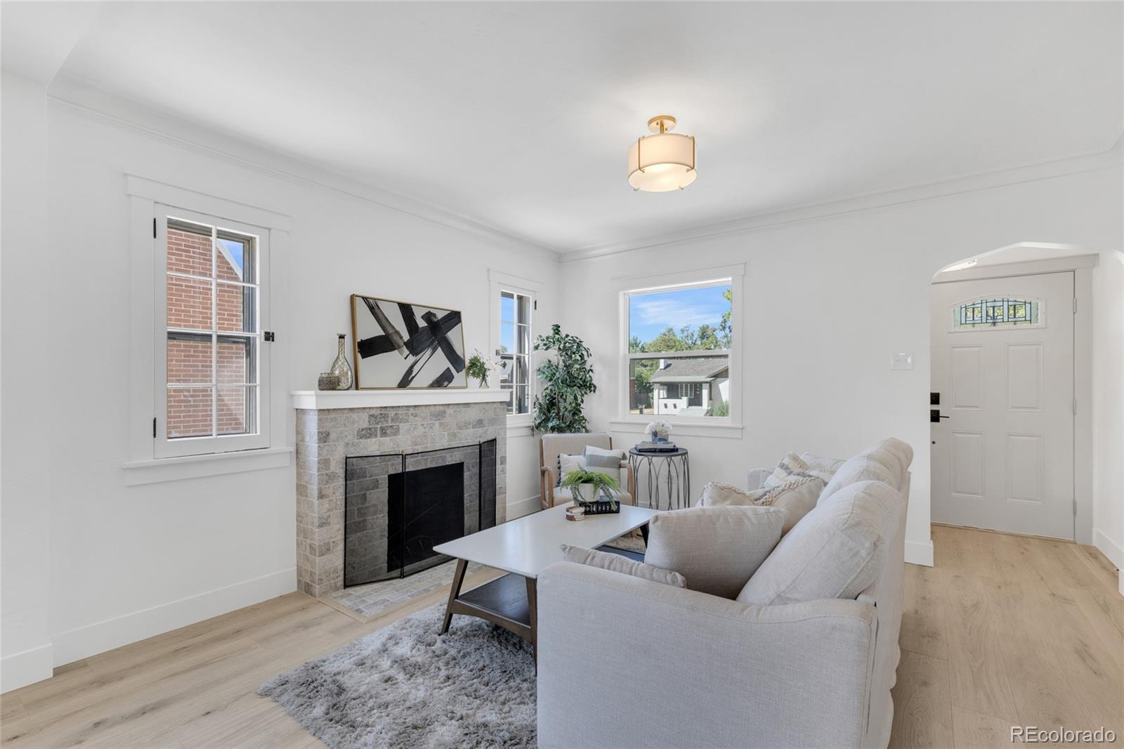 MLS Image #4 for 1462  hudson street,denver, Colorado