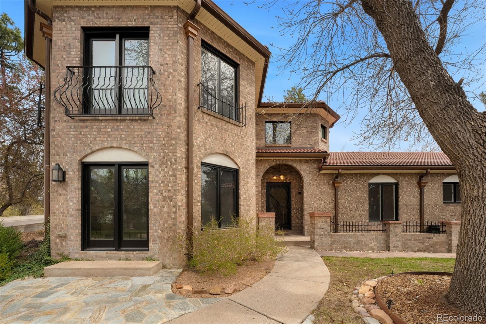 MLS Image #4 for 2111 e alameda avenue,denver, Colorado