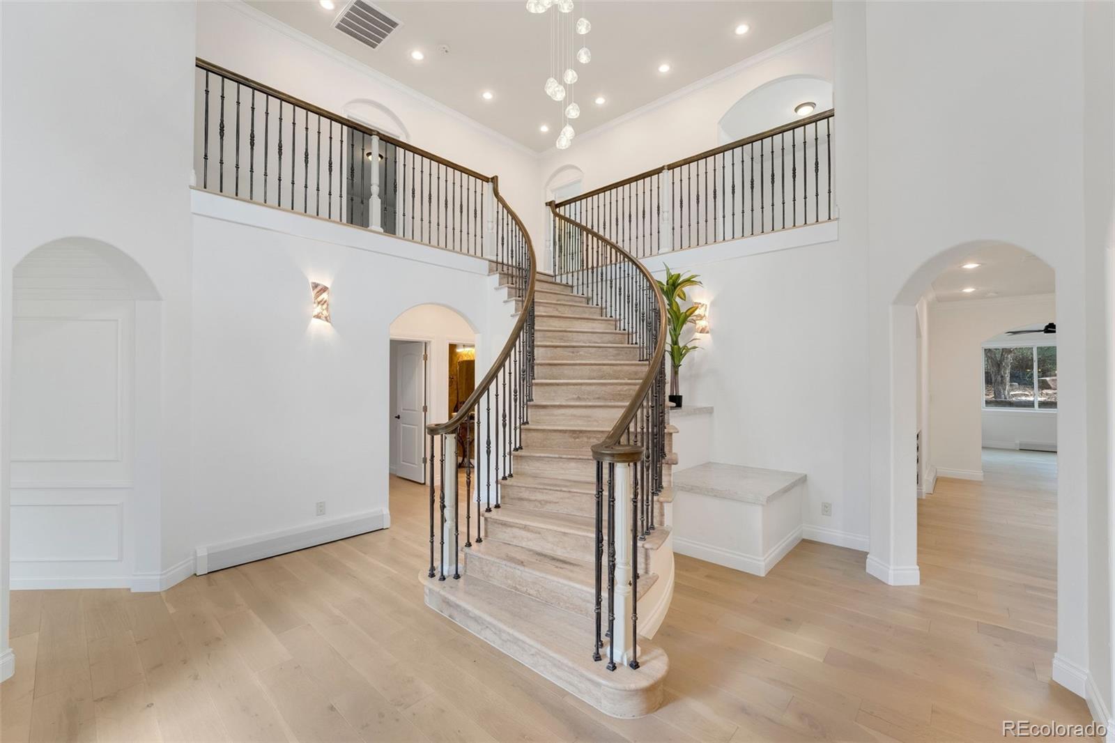 MLS Image #5 for 2111 e alameda avenue,denver, Colorado