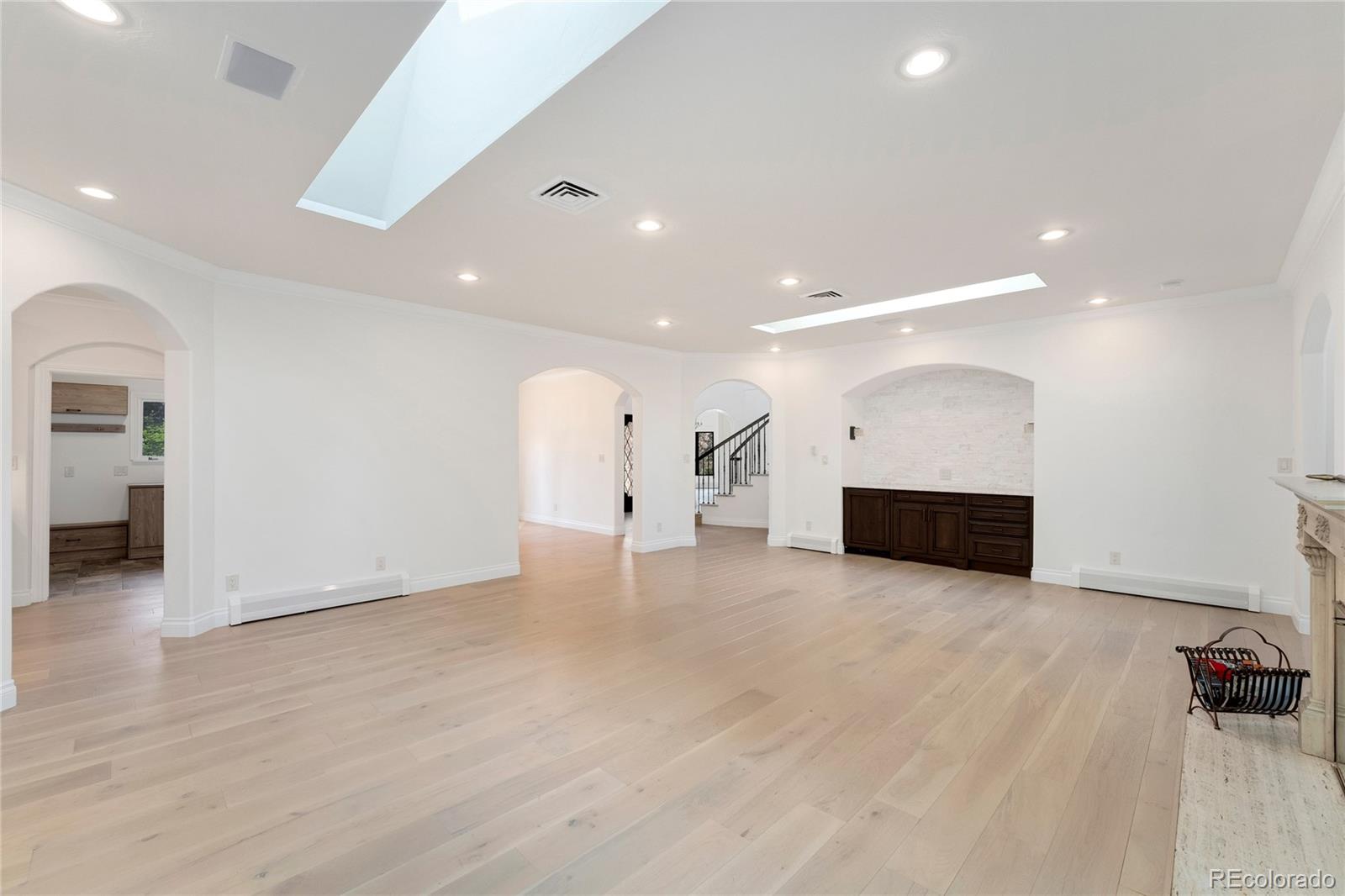 MLS Image #7 for 2111 e alameda avenue,denver, Colorado