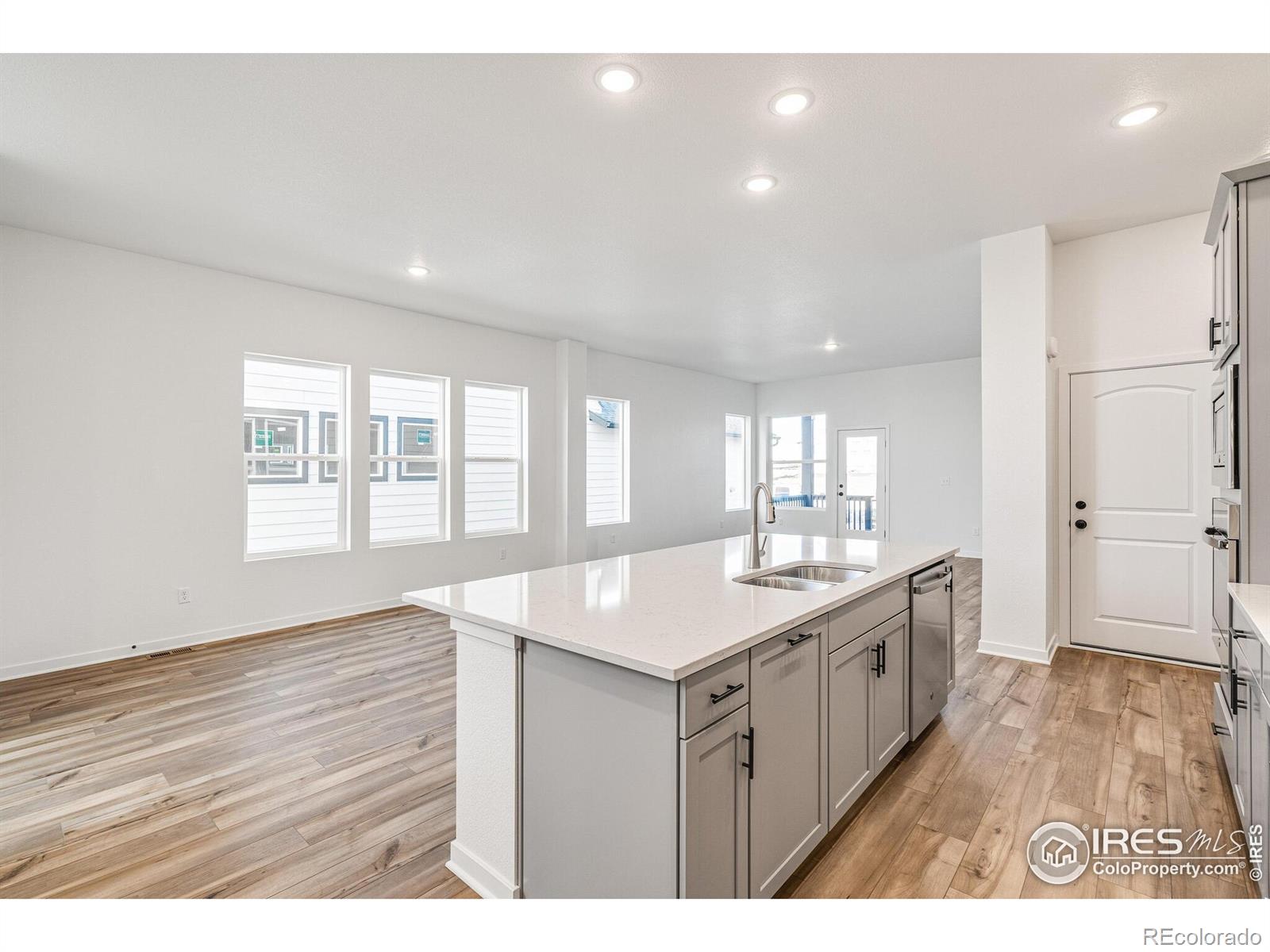 MLS Image #13 for 6318  elk pass lane,loveland, Colorado