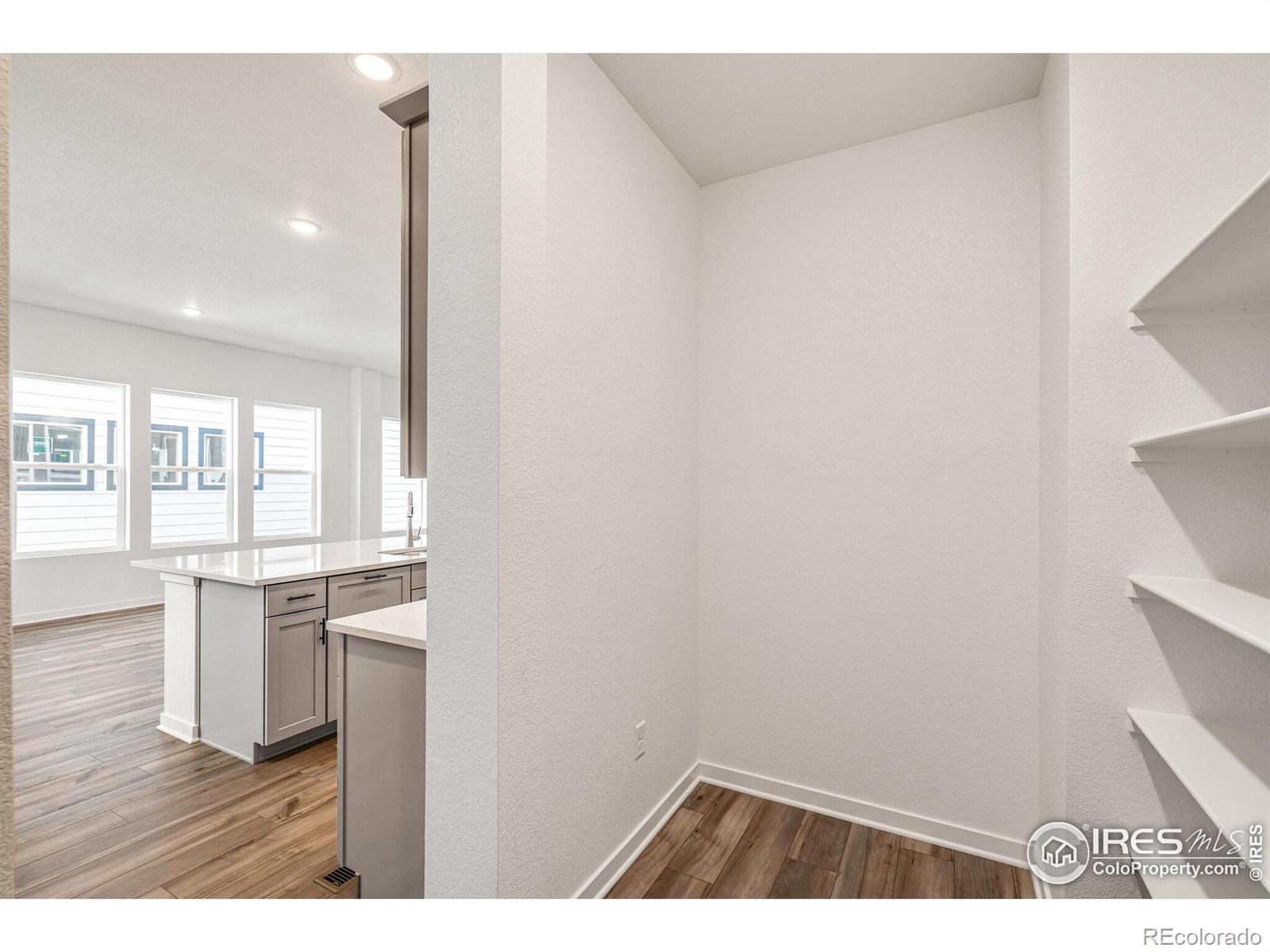 MLS Image #14 for 6318  elk pass lane,loveland, Colorado