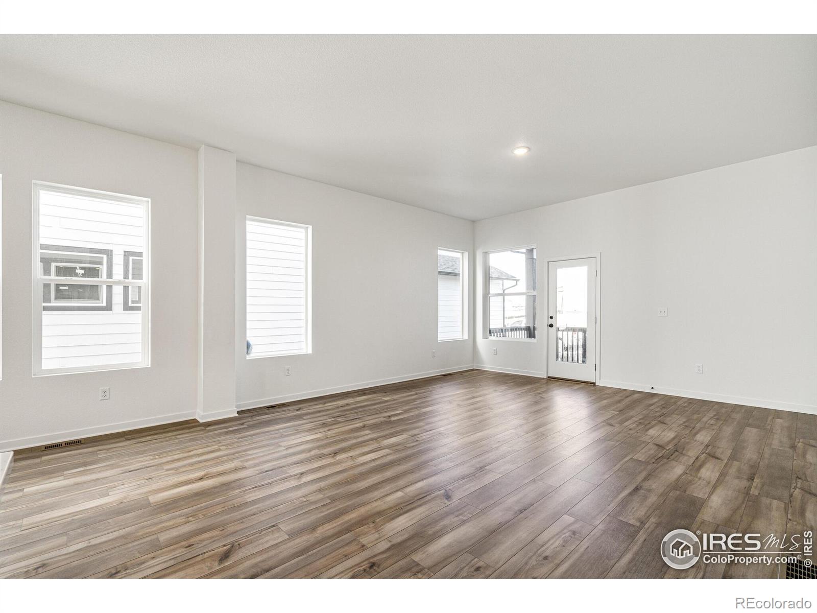 MLS Image #5 for 6318  elk pass lane,loveland, Colorado