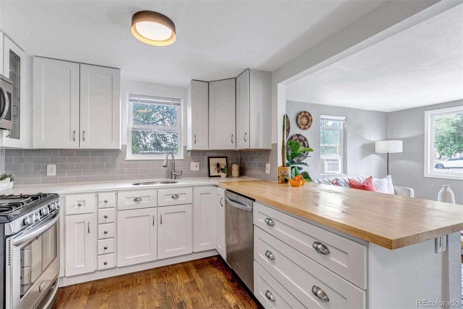 MLS Image #9 for 560 s ames street,lakewood, Colorado