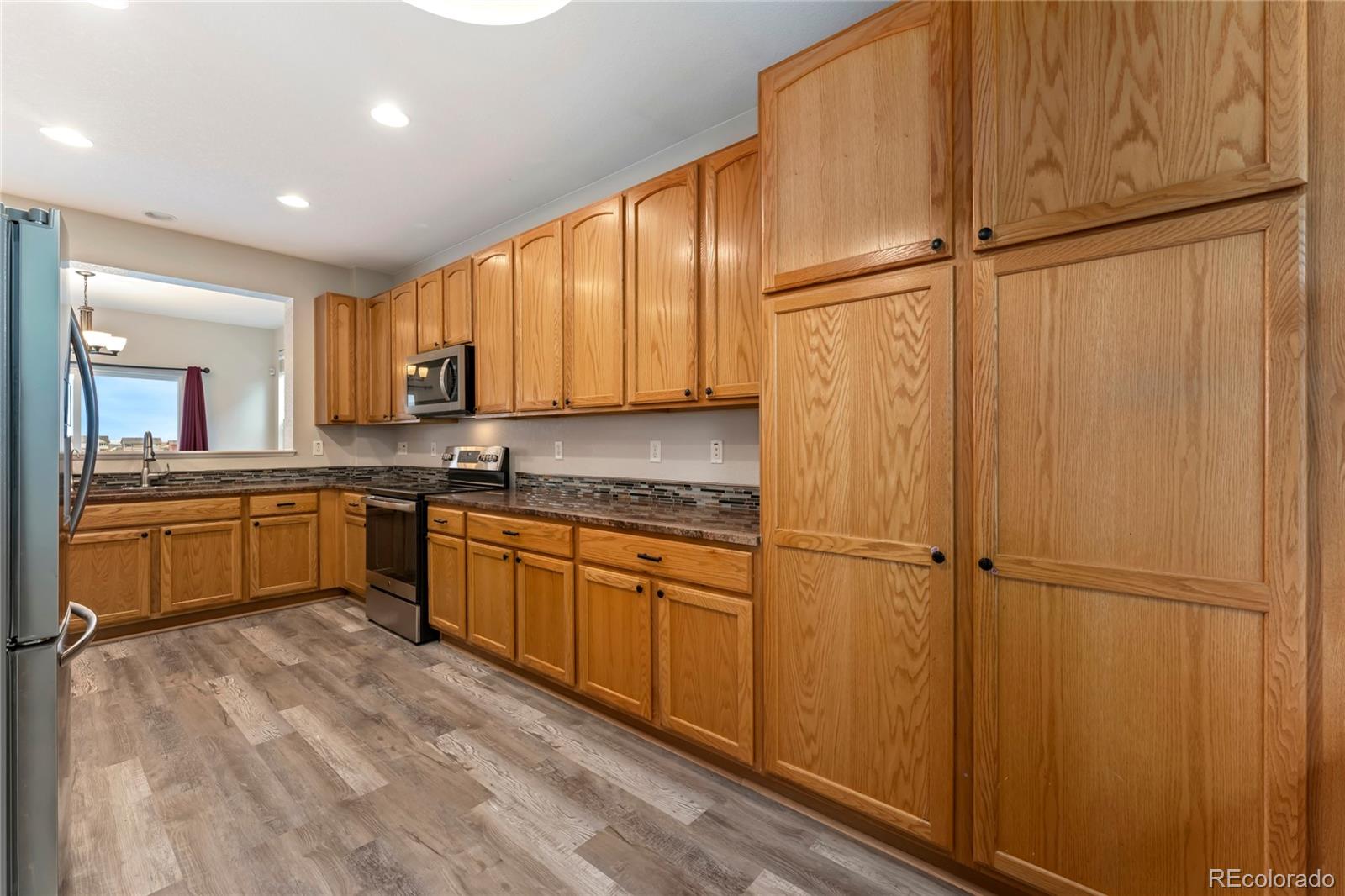 MLS Image #9 for 16580 e 104th place,commerce city, Colorado