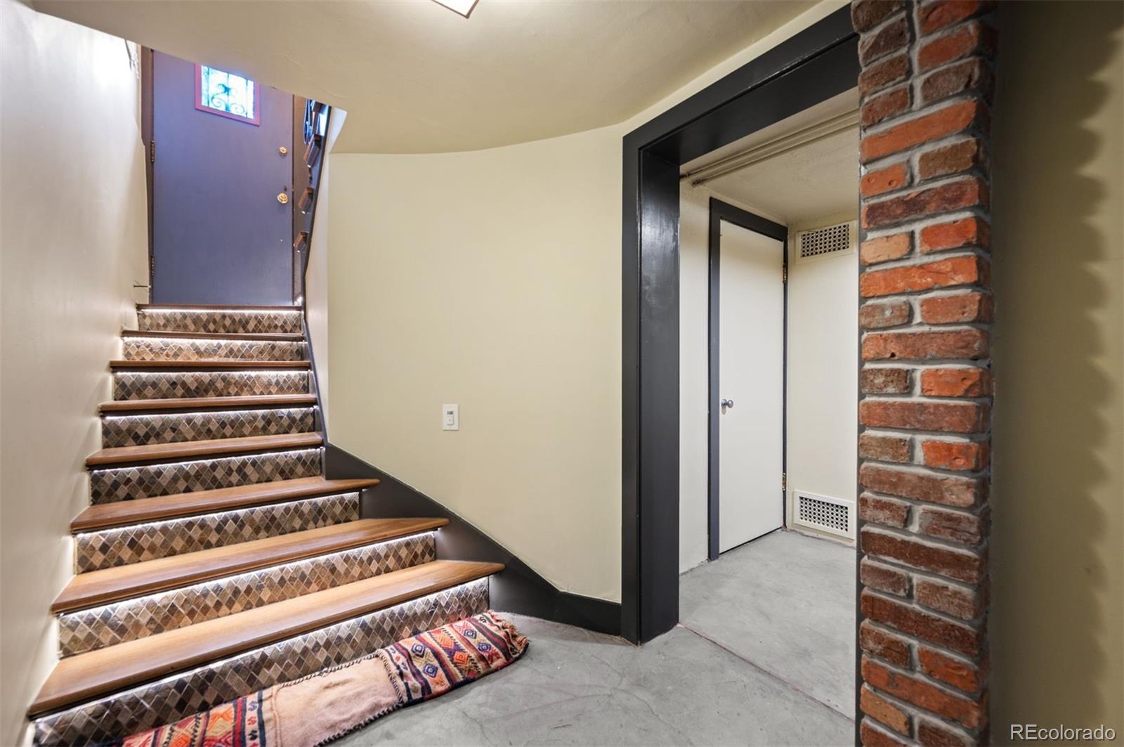 MLS Image #19 for 729  cook street,denver, Colorado