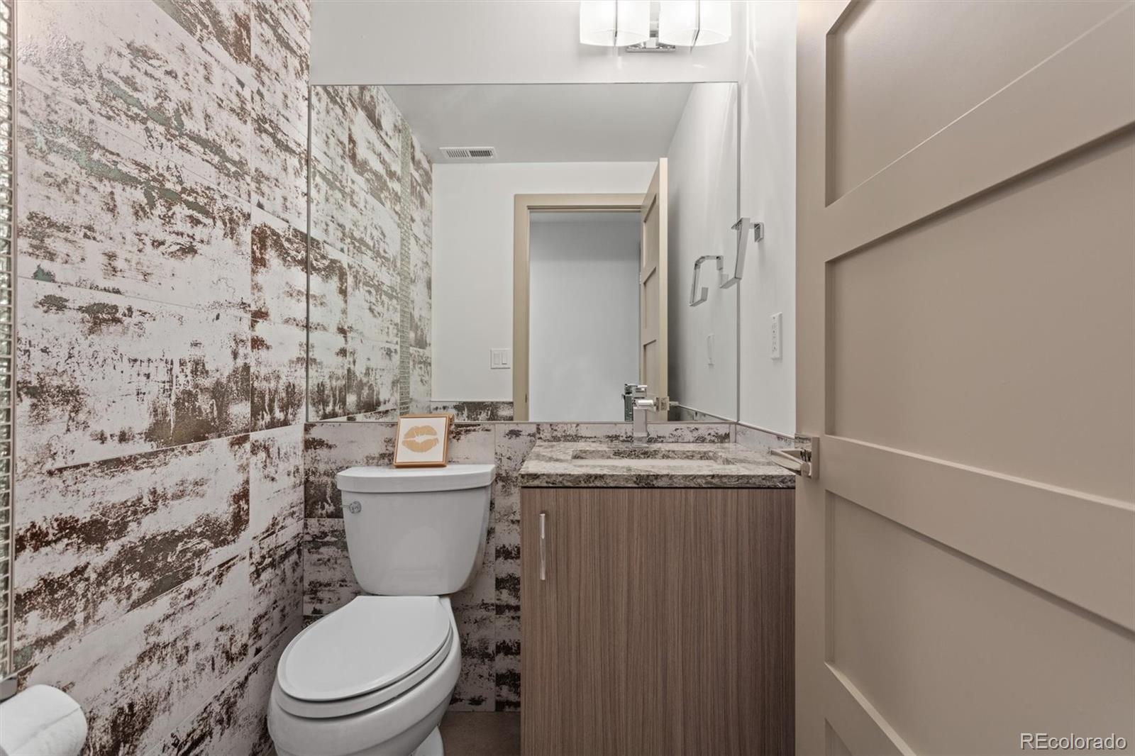 MLS Image #34 for 73  albion street,denver, Colorado