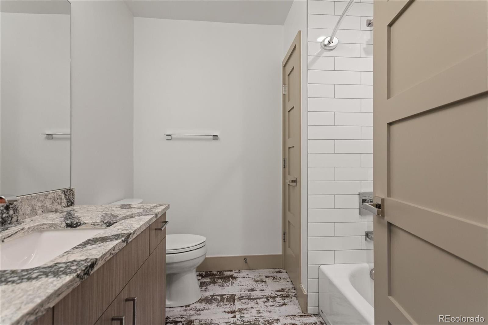 MLS Image #37 for 73  albion street,denver, Colorado