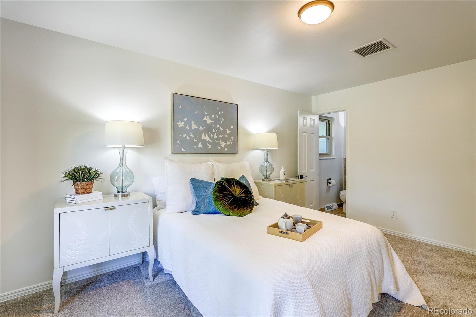 MLS Image #21 for 3304 s valentia court,denver, Colorado